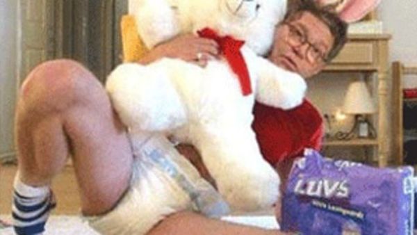 JWO Frontman Al Franken relazing with Teddy