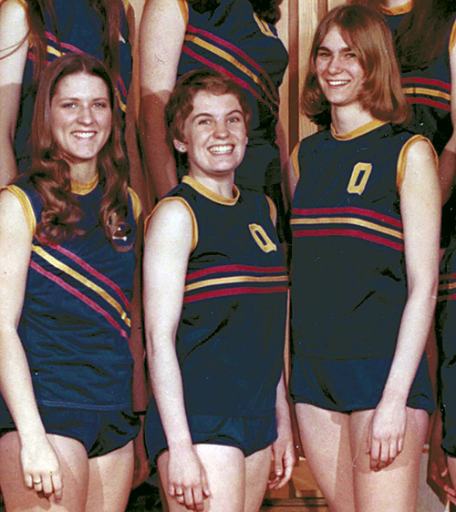 1974-Track-team-cropped----Kathy-Wynne.jpg