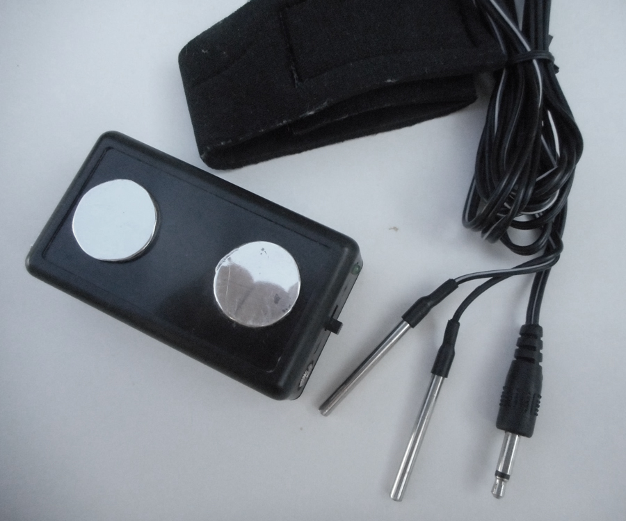 BEck Silver Wrist electrodes with MST and neoprene wrist strap